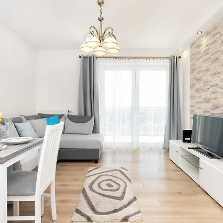 Apartment Przymorze Cztery Oceany By Renters Gdansk