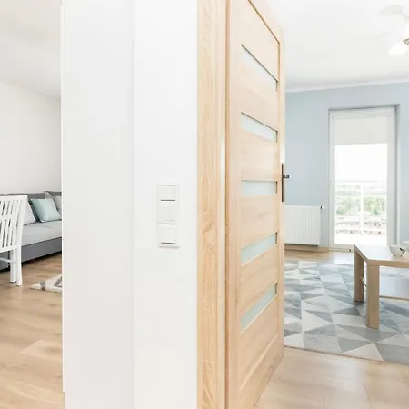 Apartment Przymorze Cztery Oceany By Renters